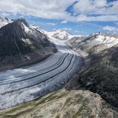 Verortung via Georeferenzierung der Kamera: Aufgenommen in der Nähe von Raron, Schweiz in 3300 Meter